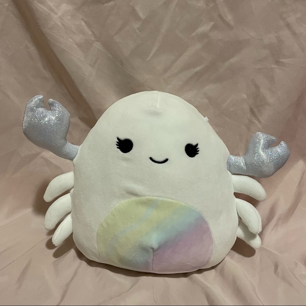Magela the Crab 7.5” Squishmallow